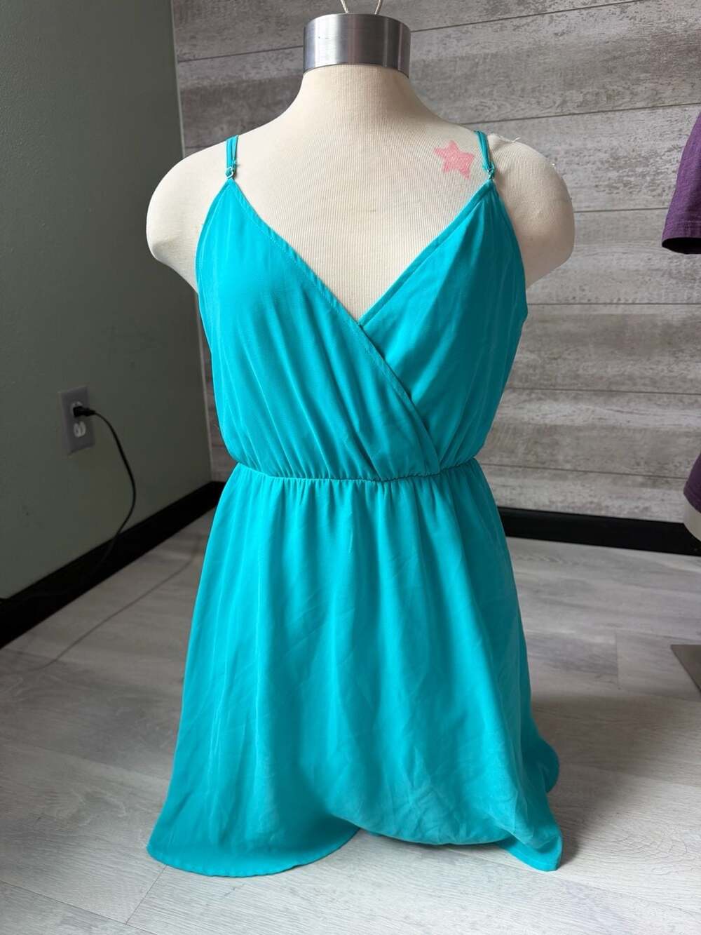Forever 21 Cami Dress Size M Turquoise Blue Surplice V-Neck